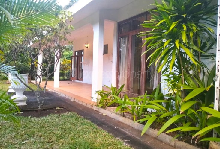 House / Villa - 4 Bedrooms - 208 m²