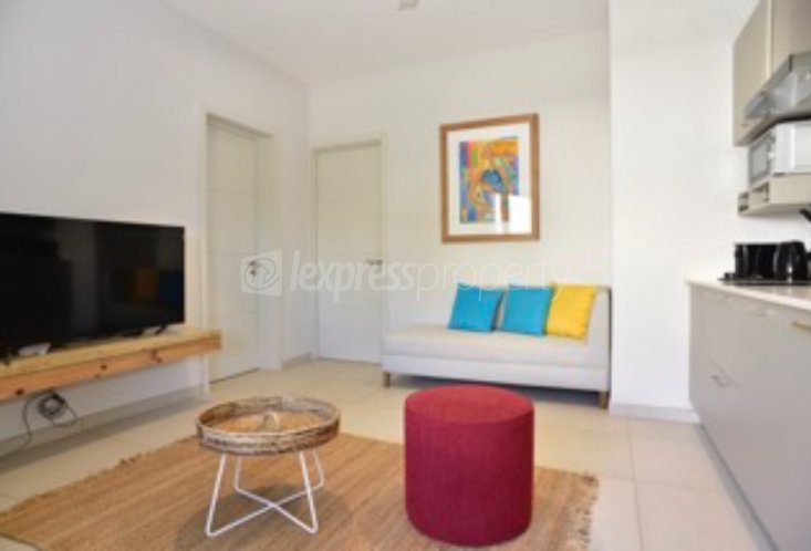 House / Villa - 4 Bedrooms - 240 m²