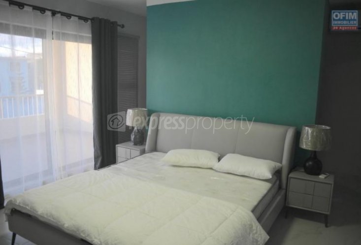 House / Villa - 4 Bedrooms - 245 m²