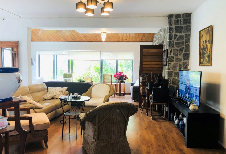 House / Villa - 4 Bedrooms - 2682 ft²