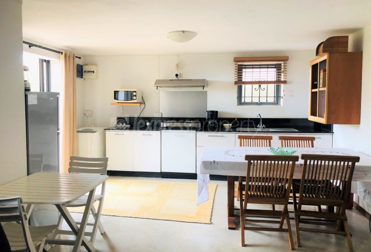 House / Villa - 4 Bedrooms - 2682 ft²