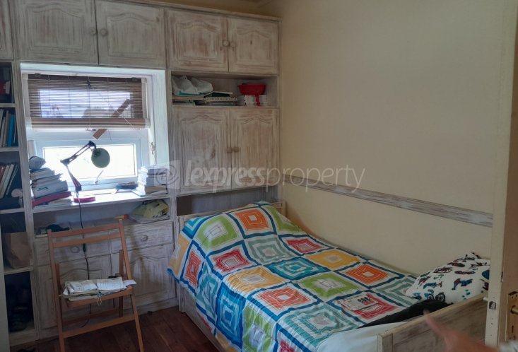 House / Villa - 4 Bedrooms - 300 m²