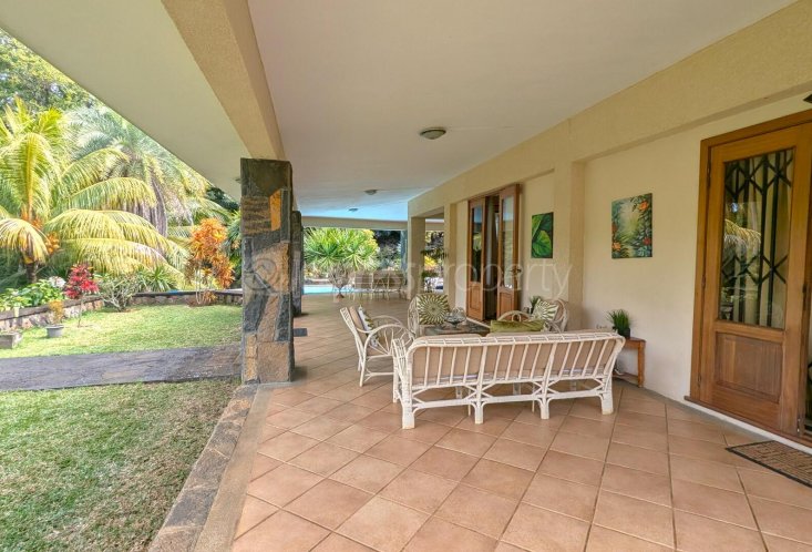 house-villa-buy-in-bras-d-eau-54-000-000-rupees-lexpress-property