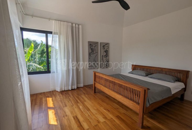 House / Villa - 4 Bedrooms - 380 m²