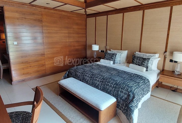 House / Villa - 4 Bedrooms - 431 m²