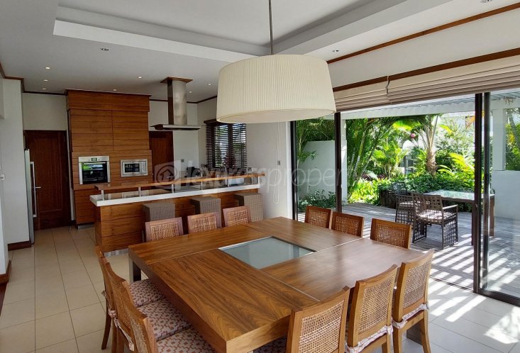 House / Villa - 4 Bedrooms - 431 m²