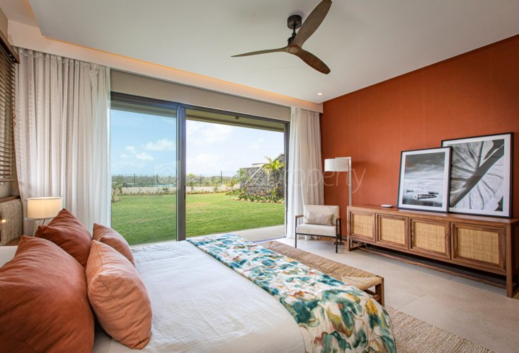 House / Villa - 4 Bedrooms - 445 m²