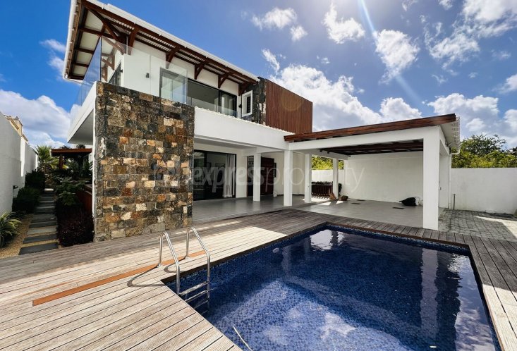 House / Villa - For Rent in Trou aux Biches - 150,000 rupees | Lexpress ...