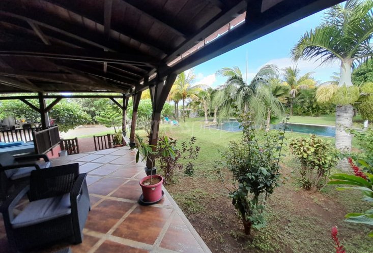 House / Villa - 5 Bedrooms - 400 m²