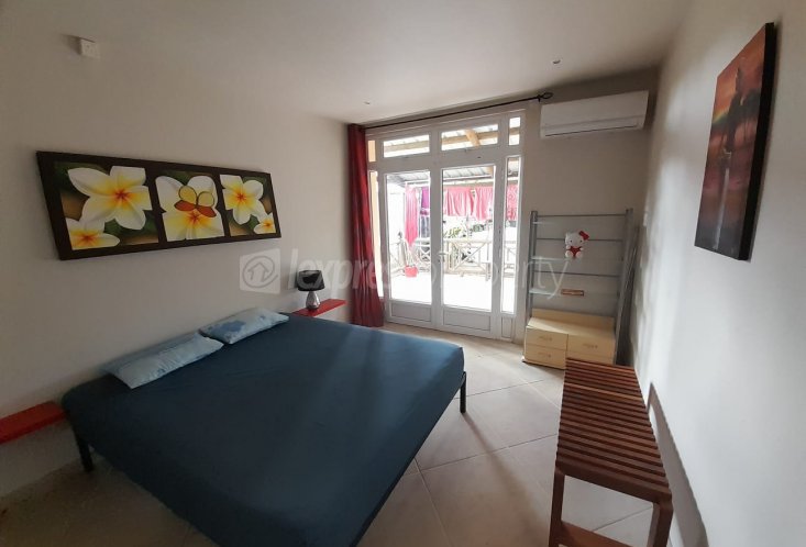 House / Villa - 5 Bedrooms - 400 m²