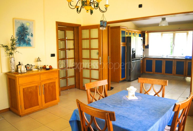 House / Villa - 5 Bedrooms - 600 m²