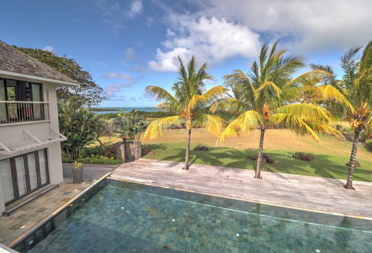 House / Villa - 5 Bedrooms - 610 m²