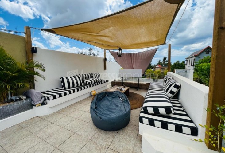 Maison/Villa - 3 chambres - 180 m²