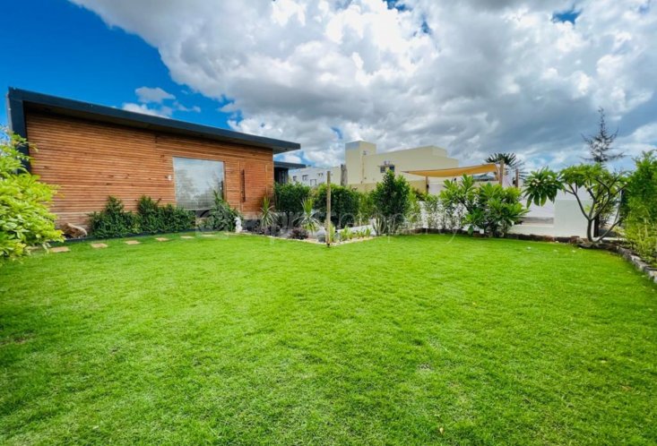 Maison/Villa - 3 chambres - 180 m²