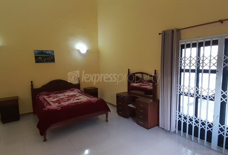 Maison/Villa - 3 chambres - 183 m²