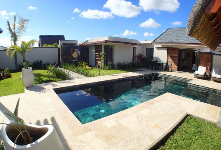 Maison/Villa - 3 chambres - 222 m²