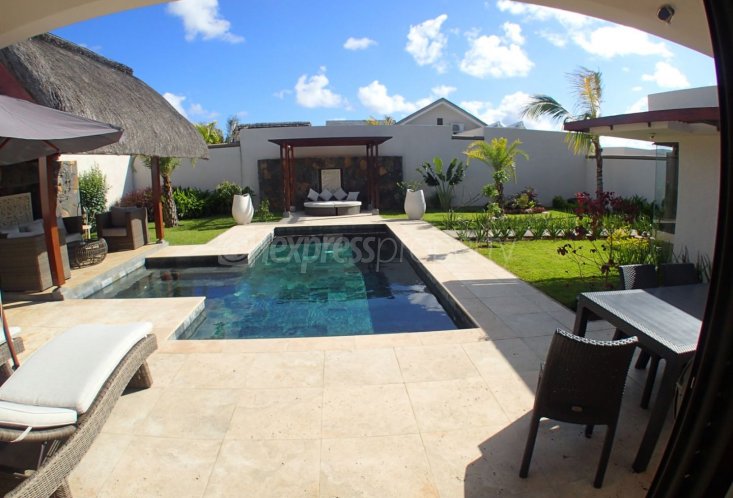 Maison/Villa - 3 chambres - 222 m²
