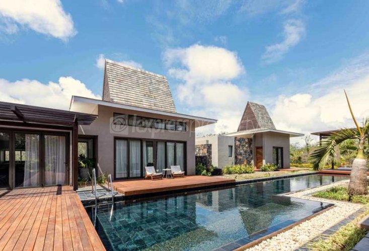 Maison/Villa - 3 chambres - 282 m²