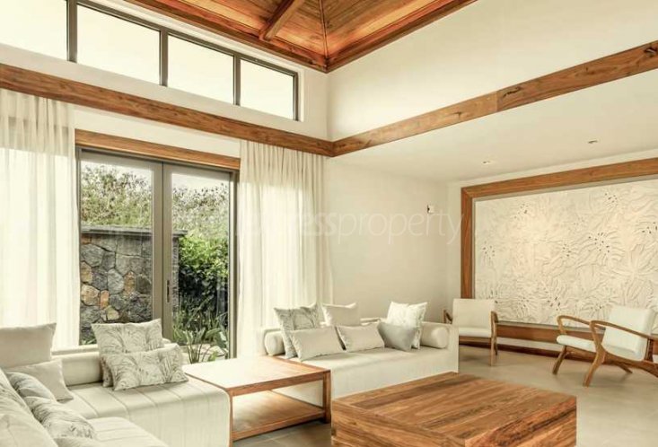 Maison/Villa - 3 chambres - 282 m²