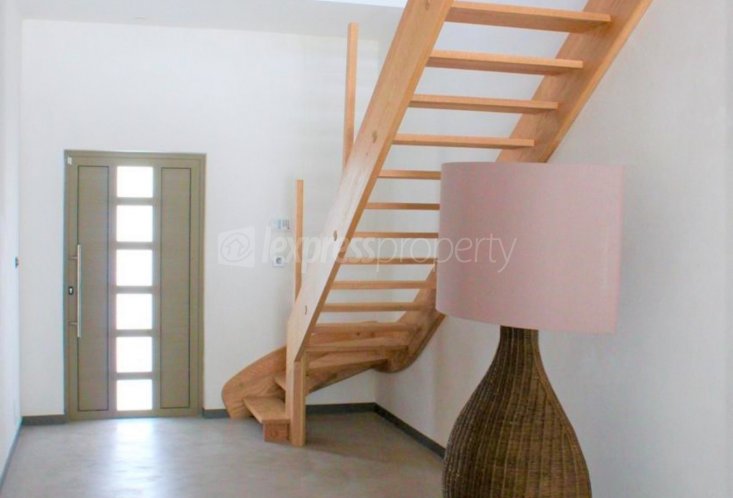 Maison/Villa - 3 chambres - N.S m²