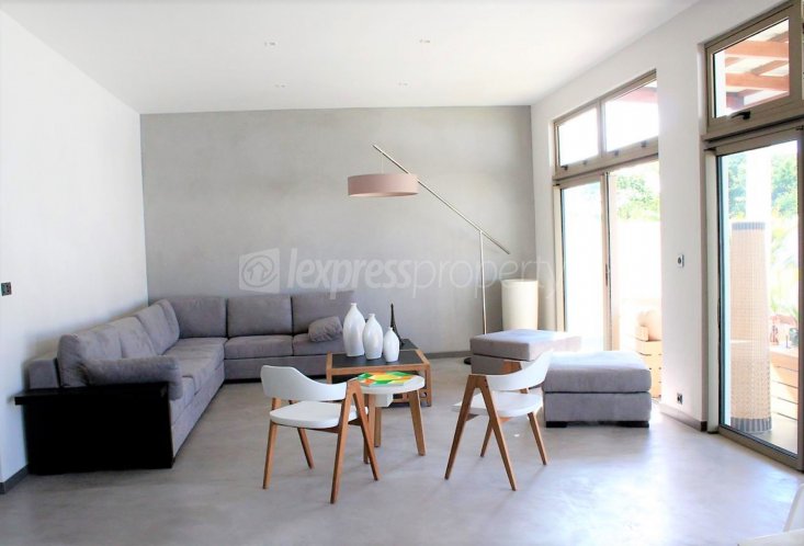 Maison/Villa - 3 chambres - N.S m²