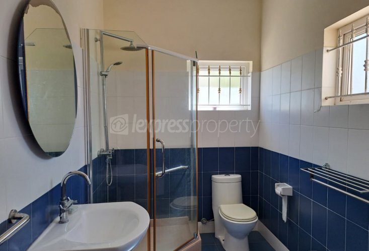 Maison/Villa - 4 chambres - 148 m²