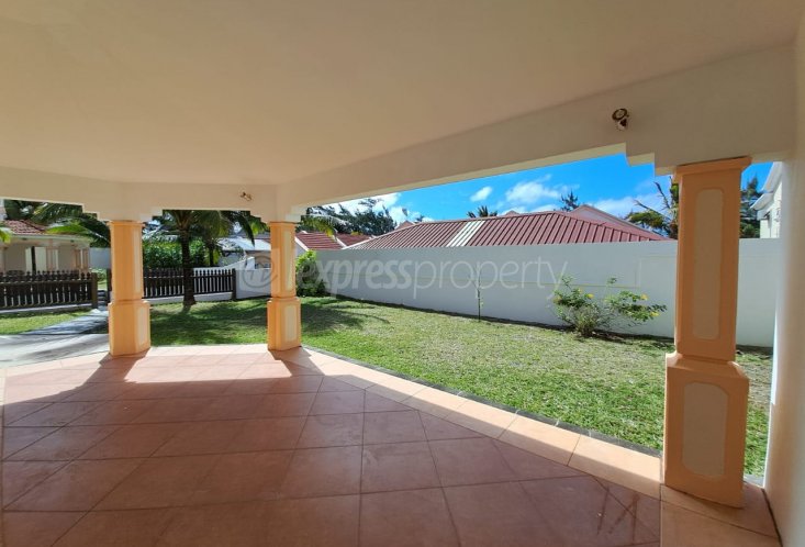 Maison/Villa - 4 chambres - 148 m²