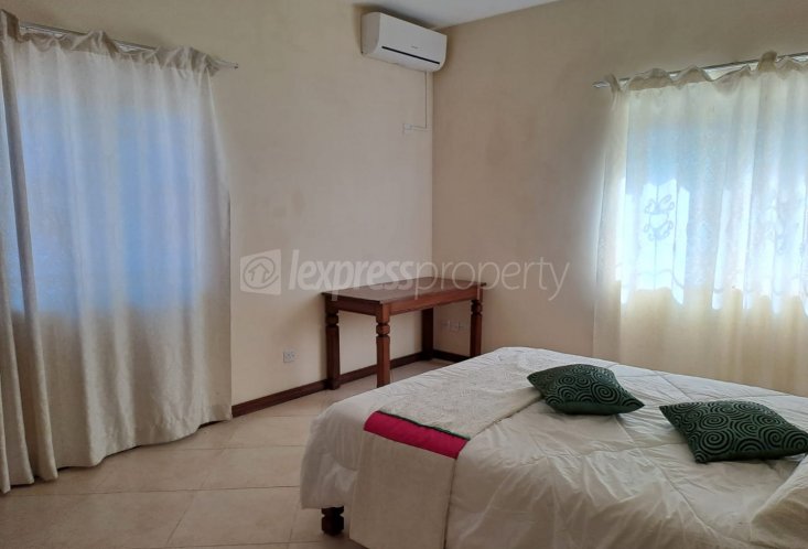 Maison/Villa - 4 chambres - 148 m²