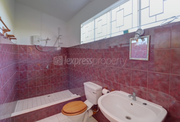 Maison/Villa - 4 chambres - 166 m²