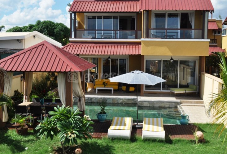 Maison/Villa - 4 chambres - 1718 p²