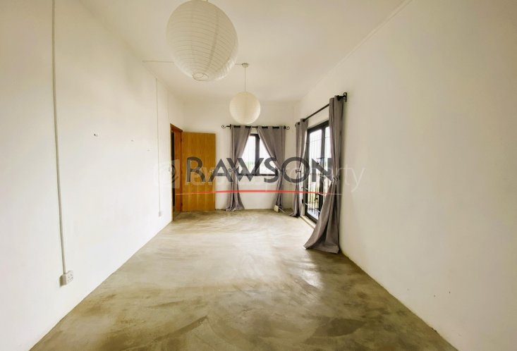 Maison/Villa - 4 chambres - 221 m²