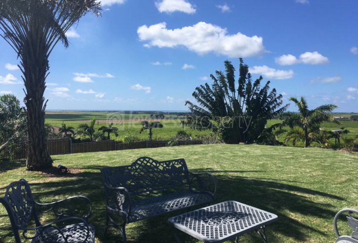 Maison/Villa - 4 chambres - 254 m²