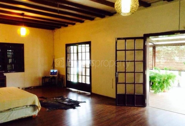 Maison/Villa - 4 chambres - 325 m²