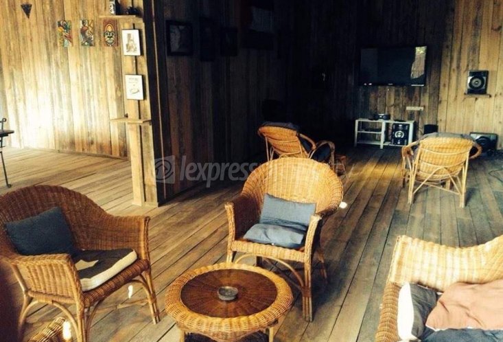 Maison/Villa - 4 chambres - 325 m²