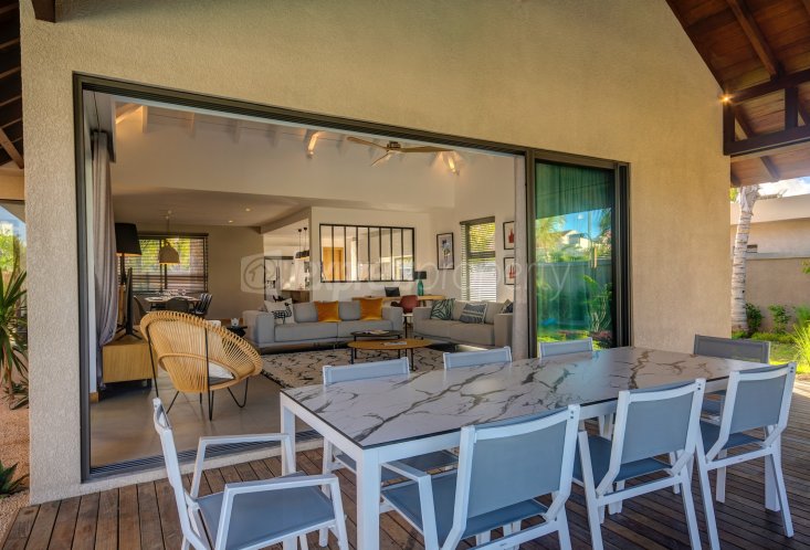 Maison/Villa - 4 chambres - 396 m²