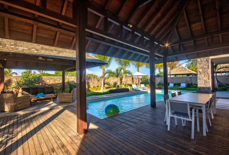 Maison/Villa - 4 chambres - 396 m²