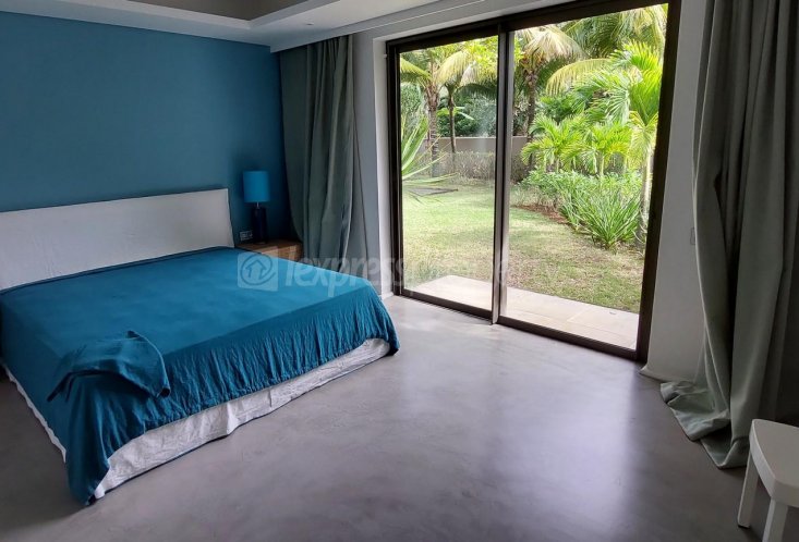 Maison/Villa - 4 chambres - 500 m²