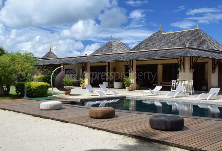 Maison/Villa - 4 chambres - 794 m²