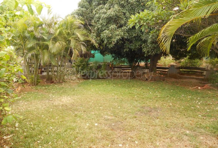 Maison/Villa - 5 chambres - 400 m²