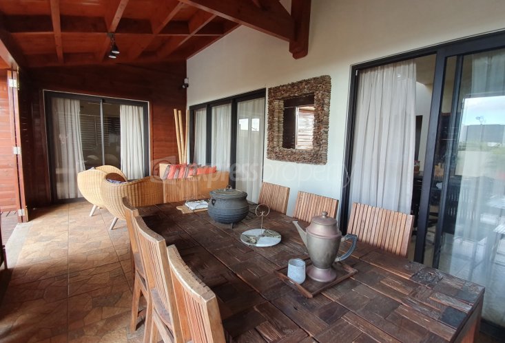 Maison/Villa - 5 chambres - 400 m²