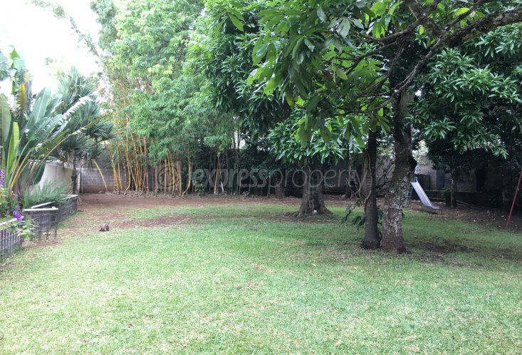 Maison/Villa - 5 chambres - 805 m²