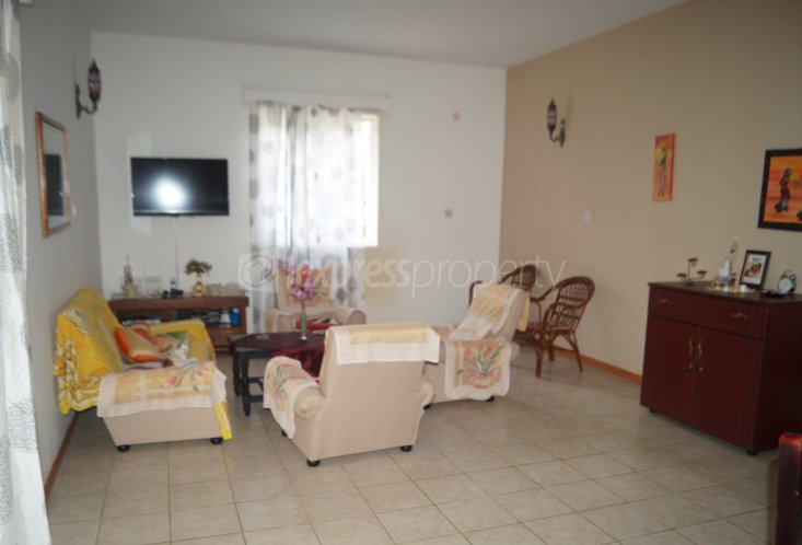 Maison/Villa - 6 chambres - 358 m²