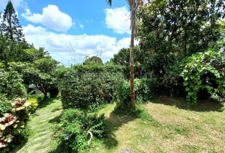 Maison/Villa - 7 chambres - 420 m²