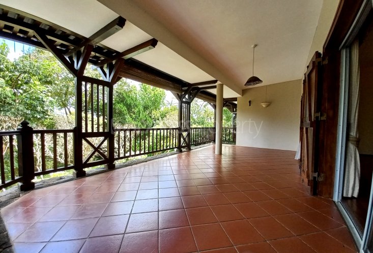 Maison/Villa - 7 chambres - 420 m²