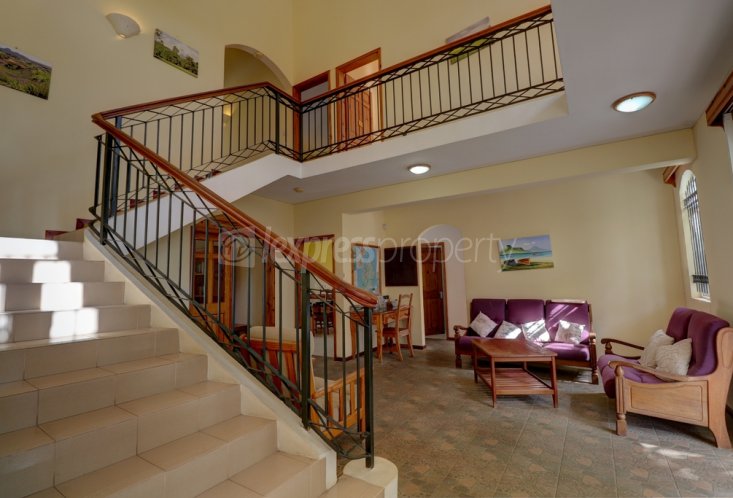 Maison/Villa - 8 chambres - 413 m²