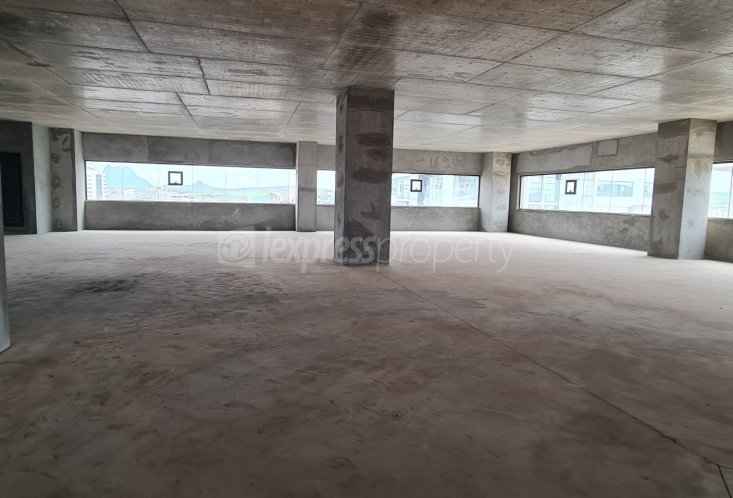 Office - 1562 m²