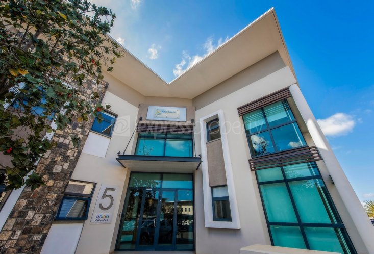 Office - 200 m²