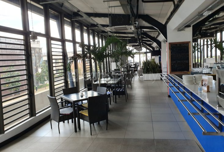 Office - 451 m²