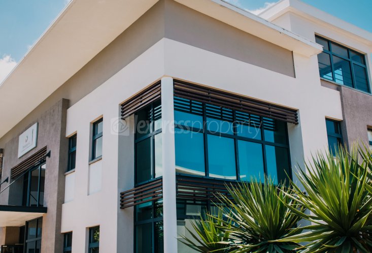 Office - 90 m²