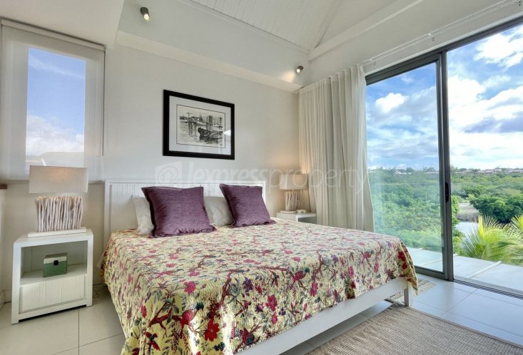 Penthouse - 2 Bedrooms - 168 m²